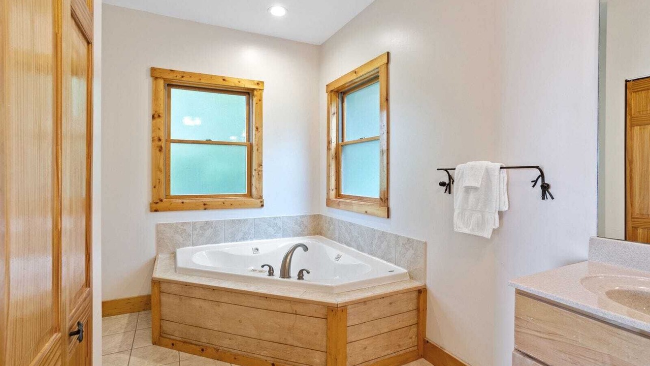 Photo of Bathroom in Beech Mountain