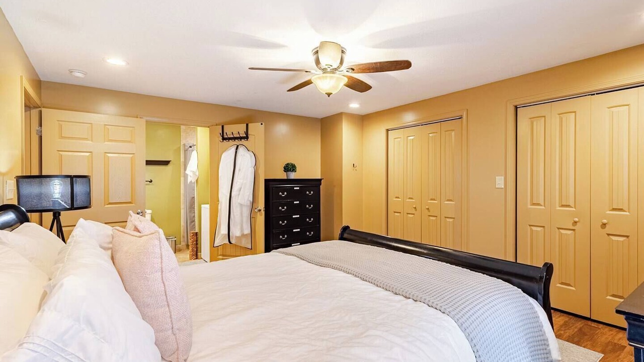 Photo of Bedroom in New Market