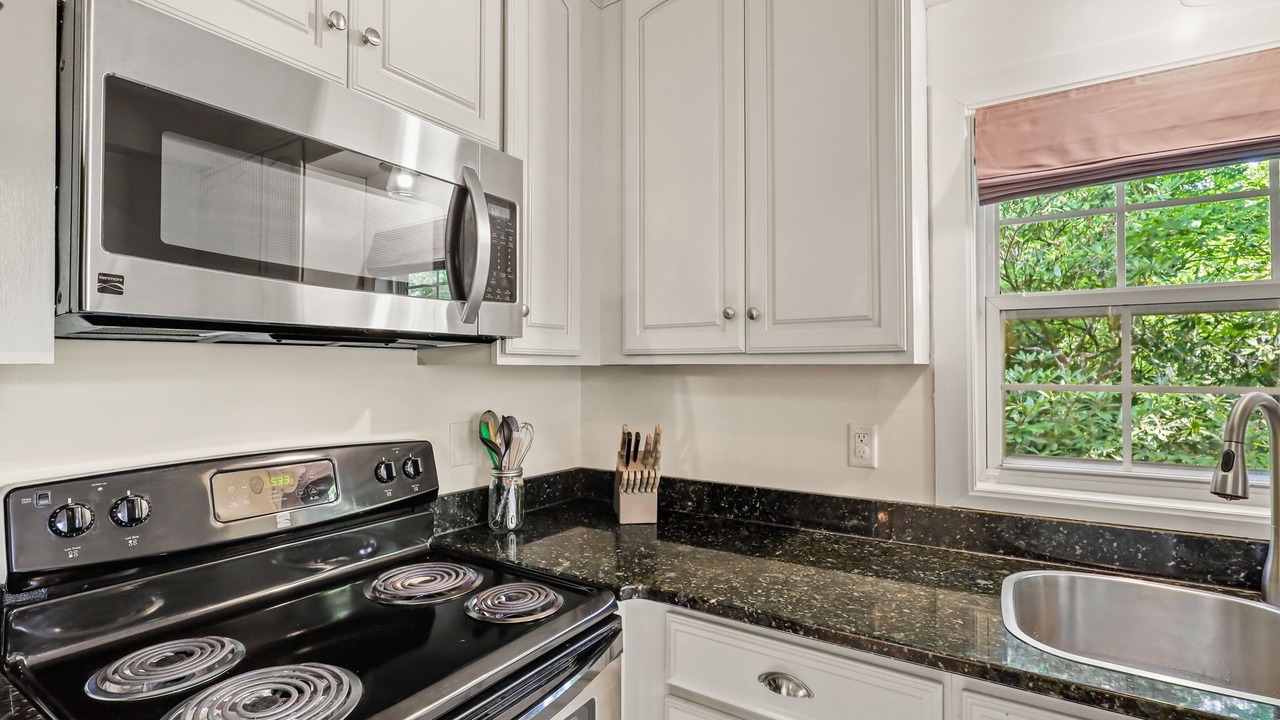 Photo of Kitchen in Blowing Rock