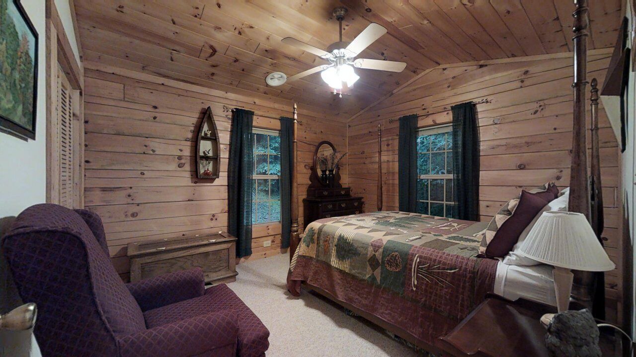 Photo of Bedroom in Zionville