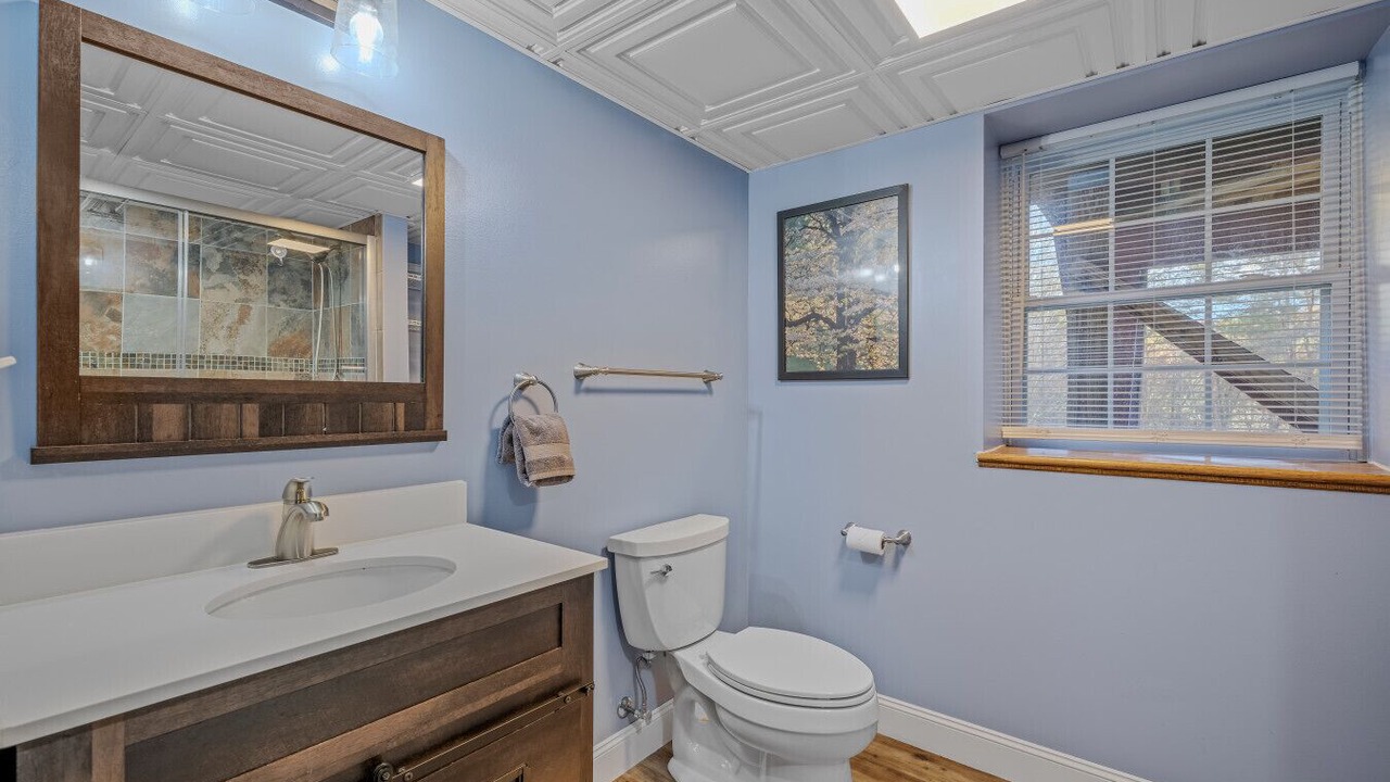 Photo of Bathroom in Berkeley Springs
