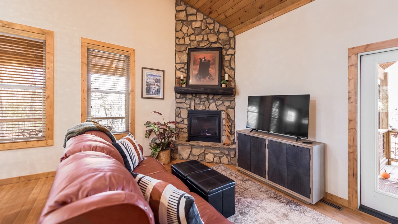 Photo of Livingroom in Fleetwood