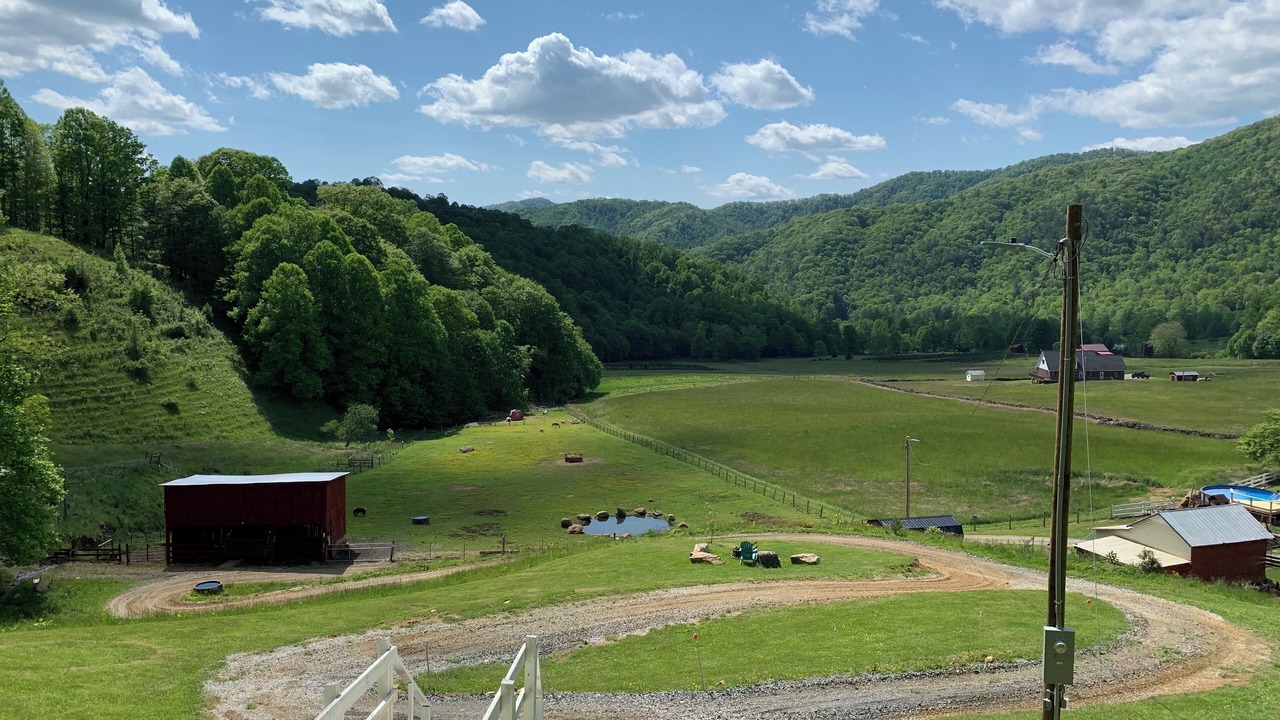 Photo of Outdoor in Bakersville