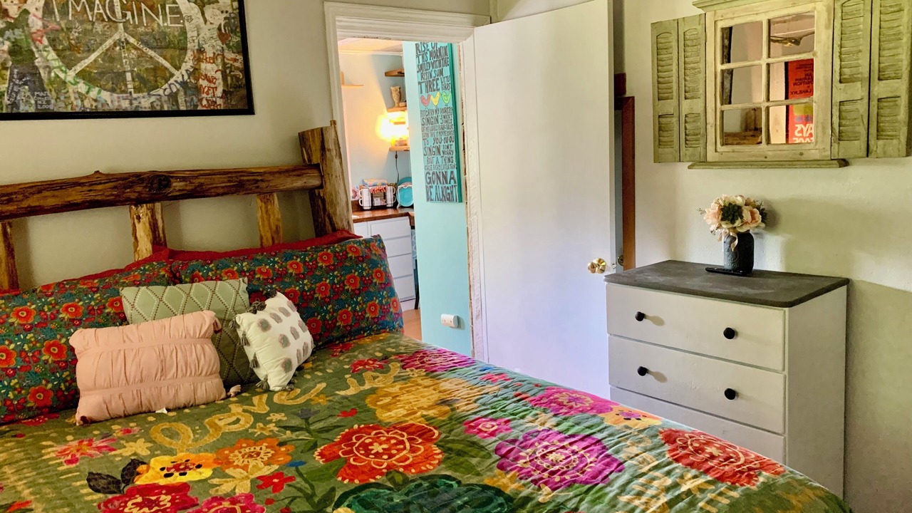 Photo of Bedroom in Bakersville
