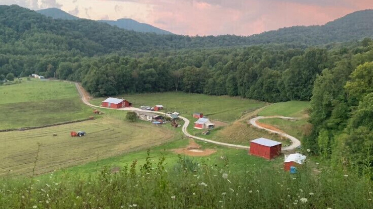 Photo of Outdoor in Bakersville