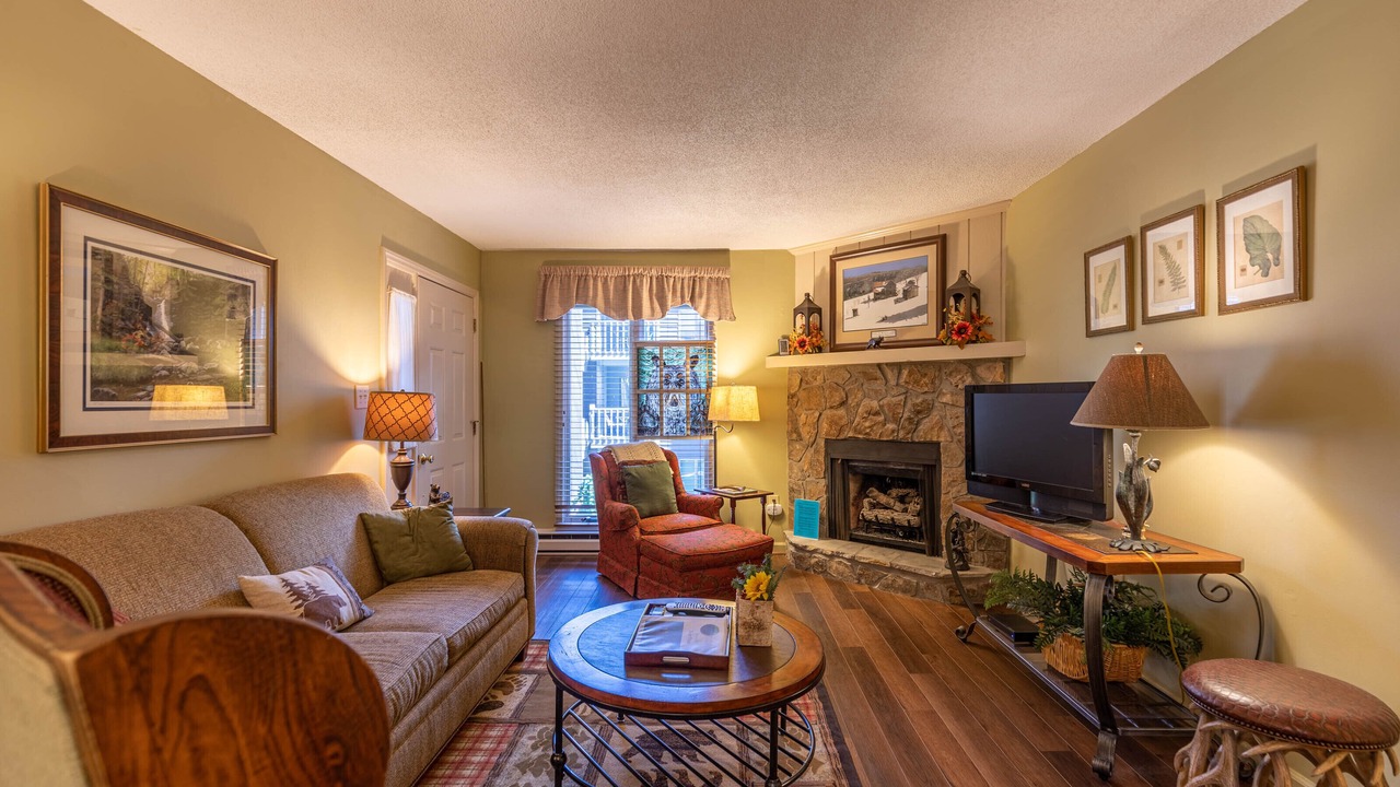 Photo of Livingroom in Blowing Rock