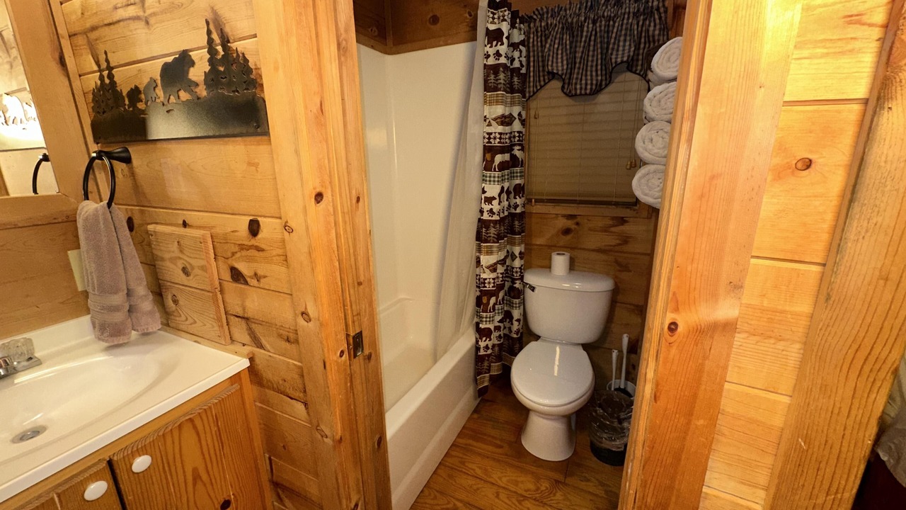 Photo of Bathroom in Candler