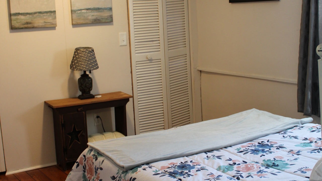 Photo of Bedroom in Sharpsburg