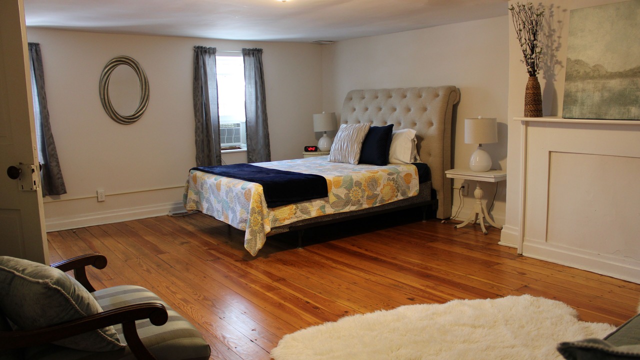 Photo of Bedroom in Sharpsburg