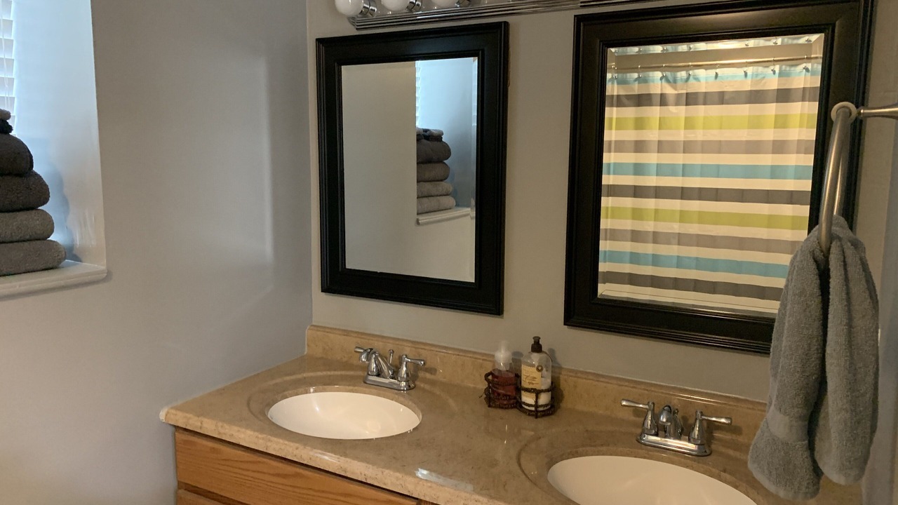 Photo of Bathroom in Woodfin