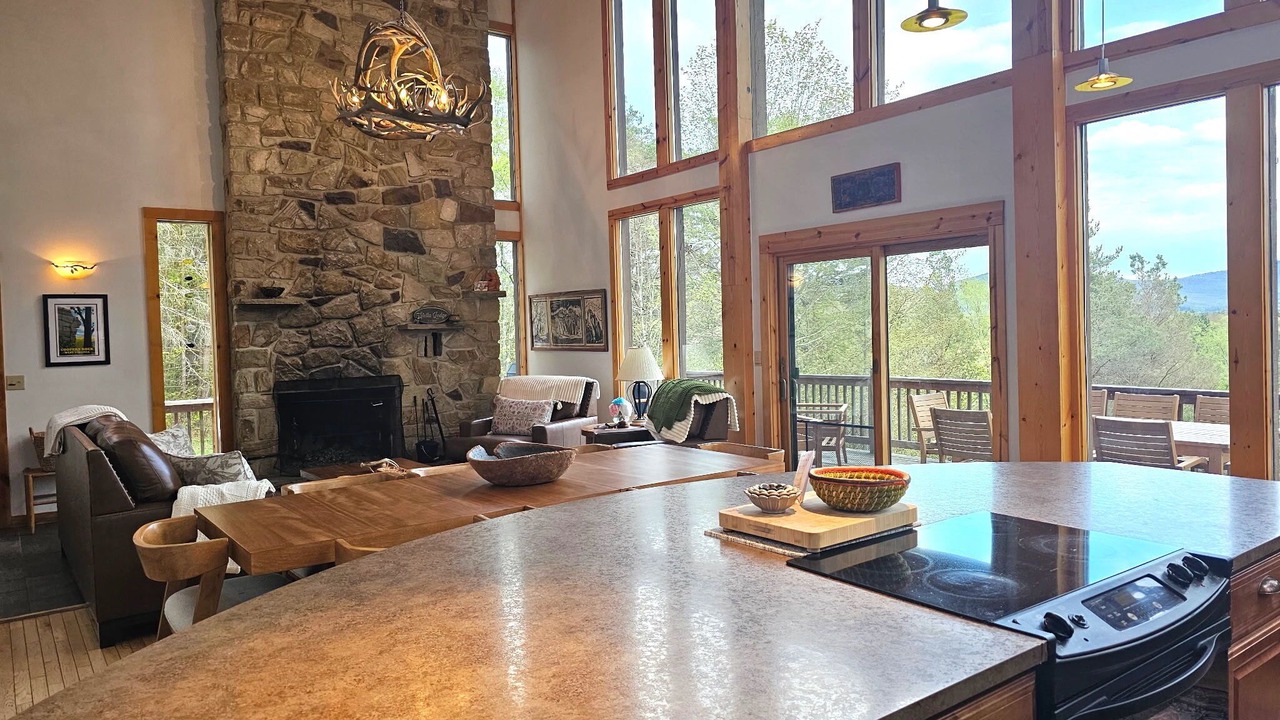 Photo of Livingroom in Davis