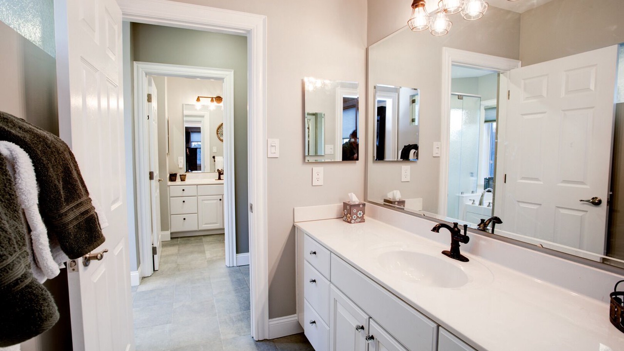 Photo of Bathroom in Black Mountain