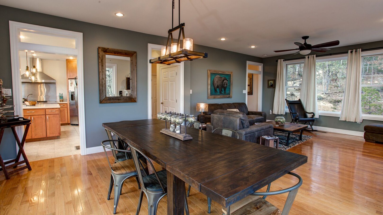 Photo of Bedroom in Black Mountain