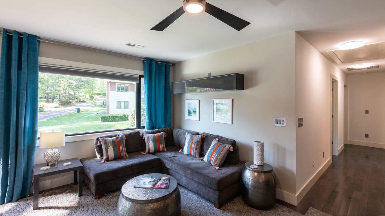 Photo of Livingroom in Black Mountain
