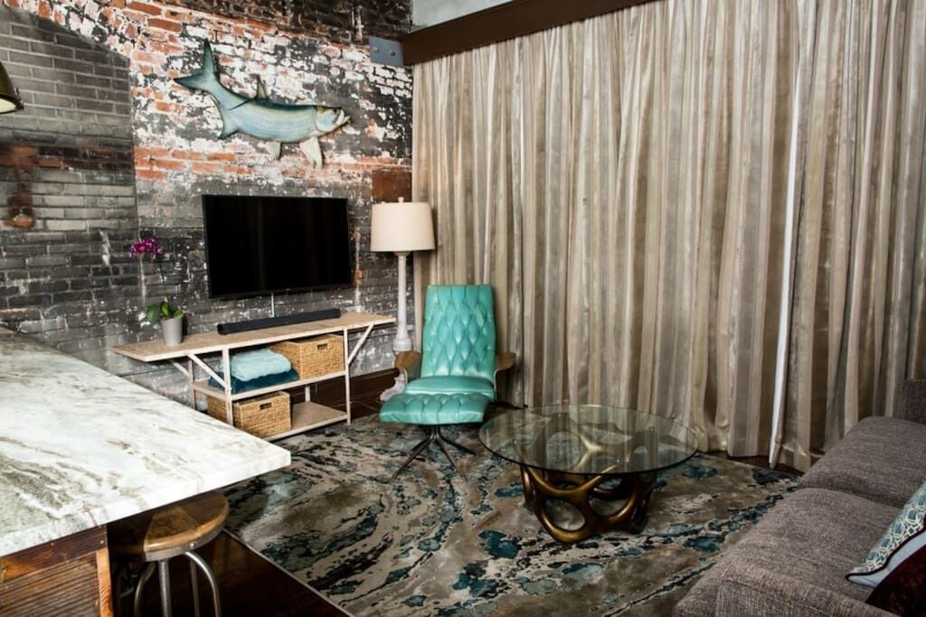Photo of Livingroom in Downtown Asheville
