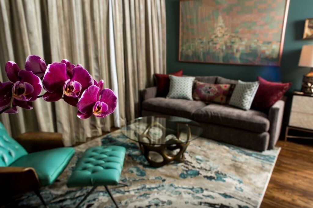 Photo of Livingroom in Downtown Asheville