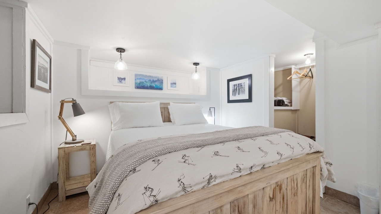 Photo of Bedroom in Banner Elk