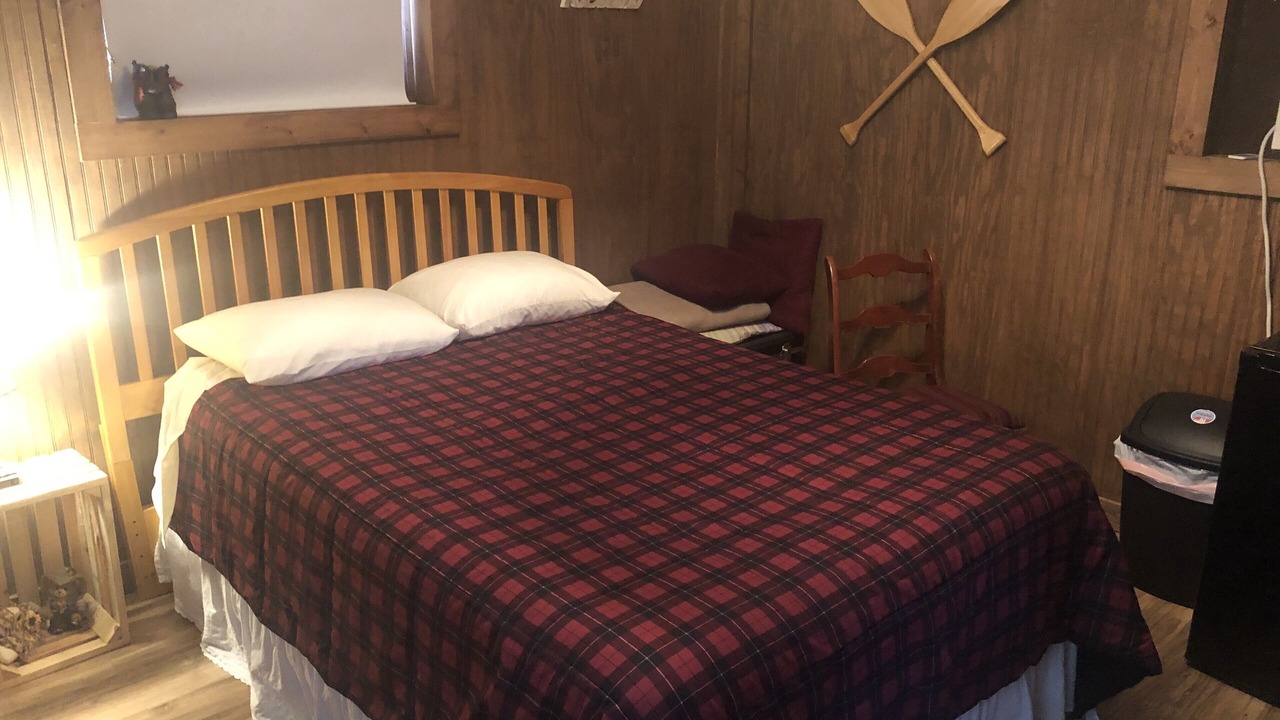 Photo of Bedroom in Flat Rock
