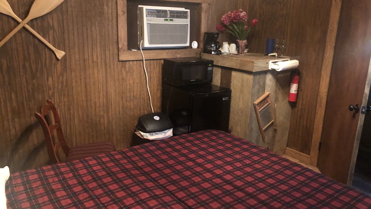 Photo of Bedroom in Flat Rock