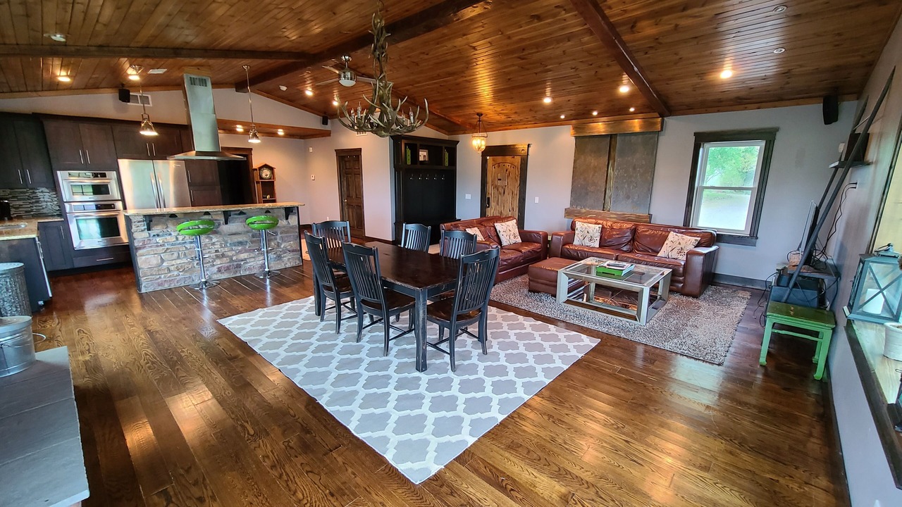 Photo of Livingroom in Bentonville