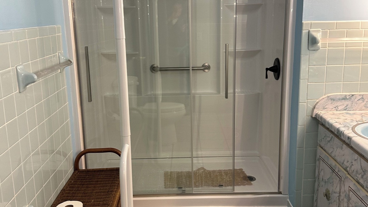 Photo of Bathroom in Jonesborough
