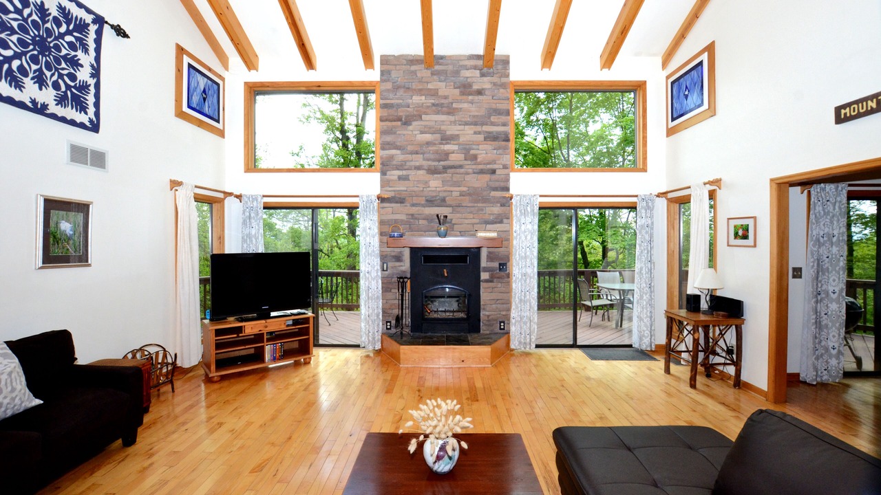 Photo of Livingroom in Berkeley Springs
