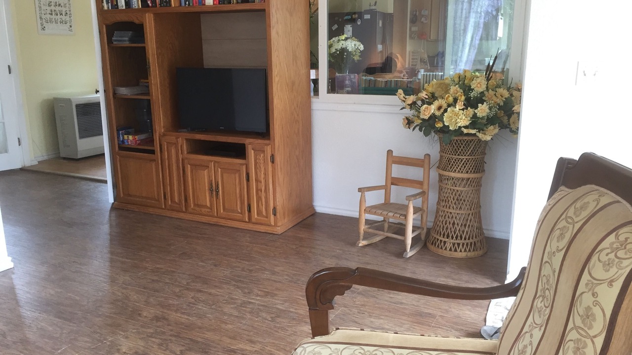 Photo of Livingroom in Ridgeway