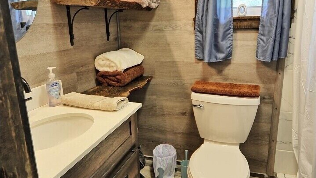 Photo of Bathroom in Fleetwood