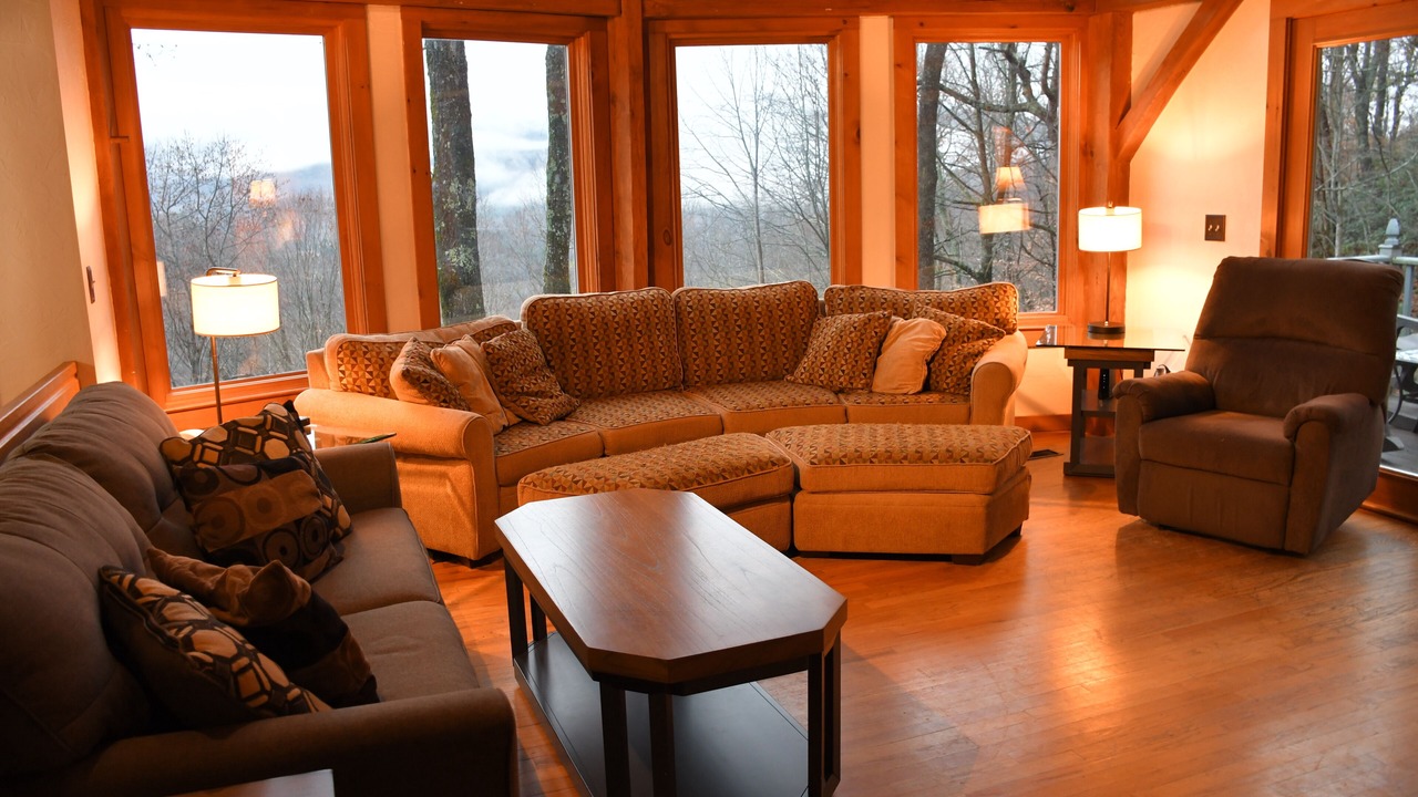 Photo of Bedroom in Laurel Ridge