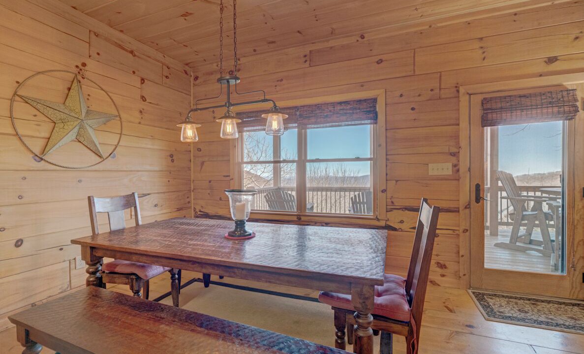Photo of Bedroom in Seven Devils
