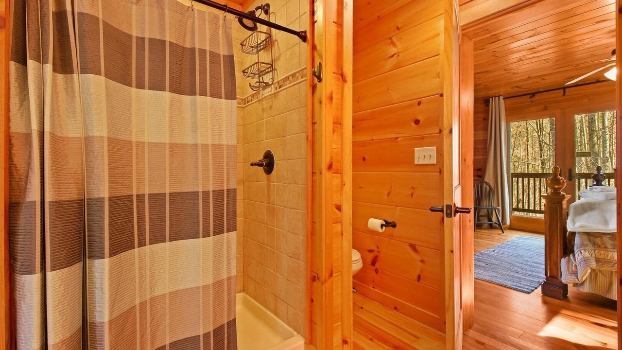 Photo of Bathroom in Lansing