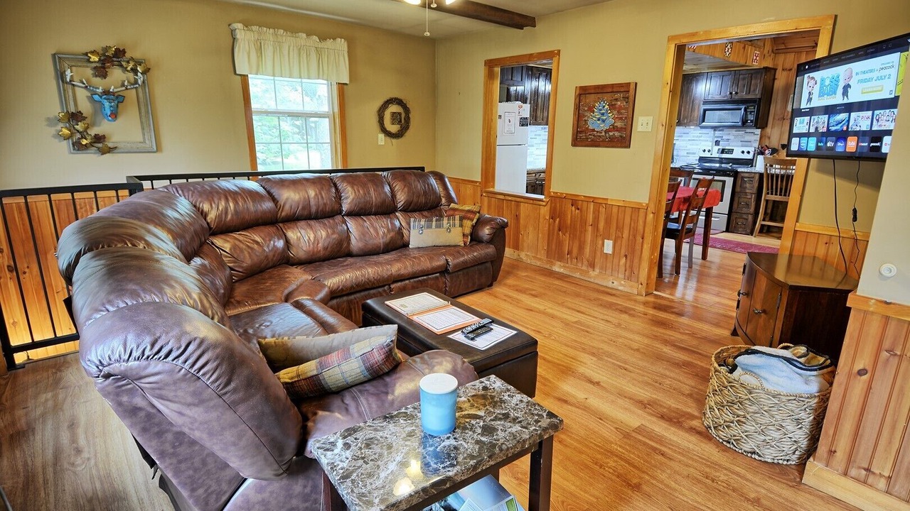 Photo of Livingroom in Fleetwood