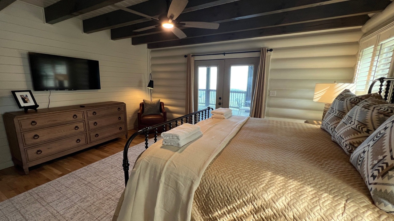 Photo of Bedroom in Banner Elk