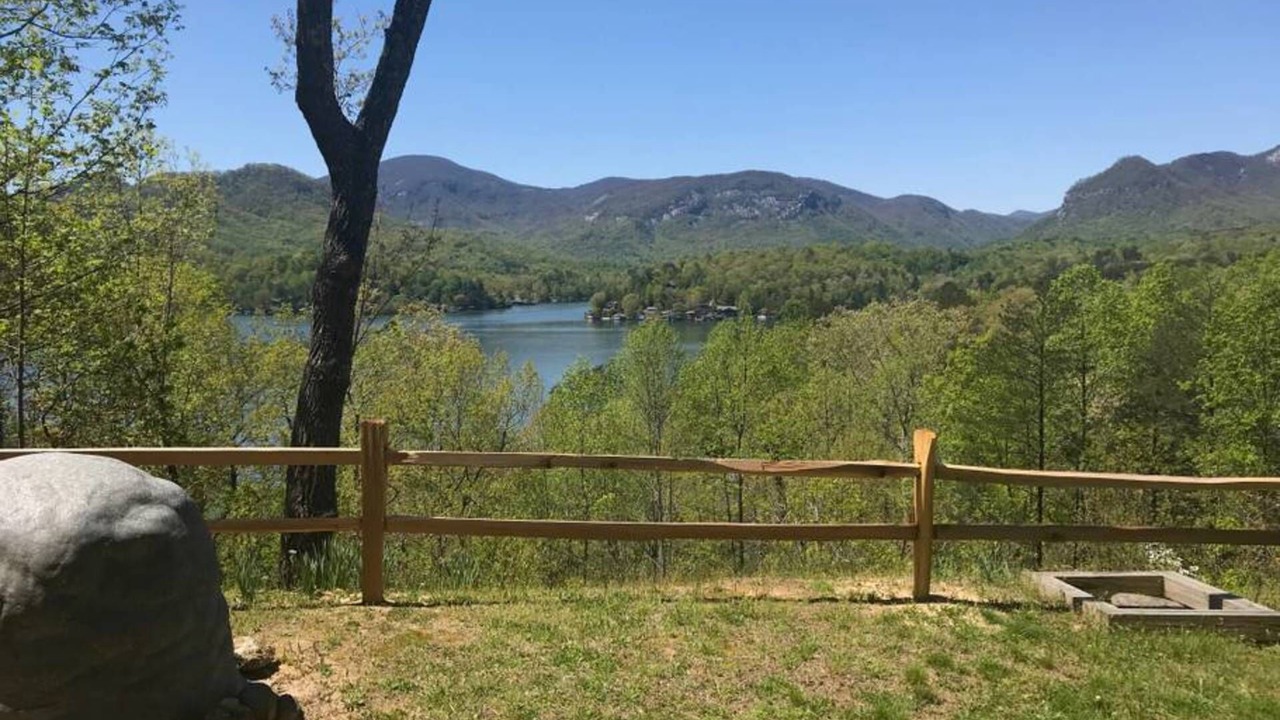Photo of Outdoor in Lake Lure