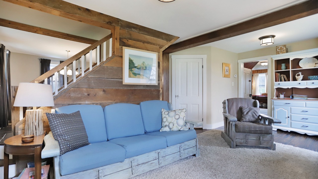 Photo of Livingroom in Big Cove Tannery
