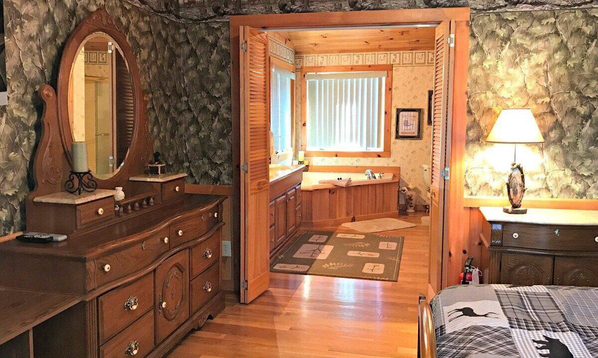 Photo of Bathroom in Peak Creek