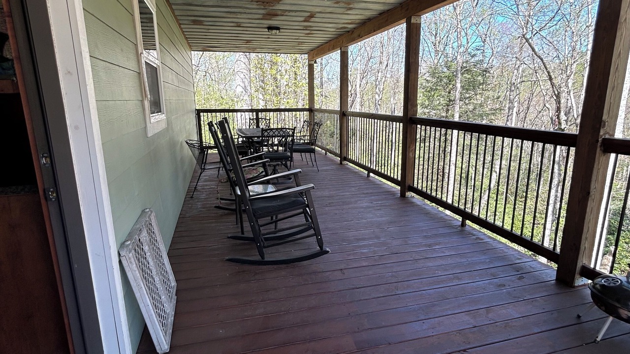 Photo of Patio Balcony in Blowing Rock