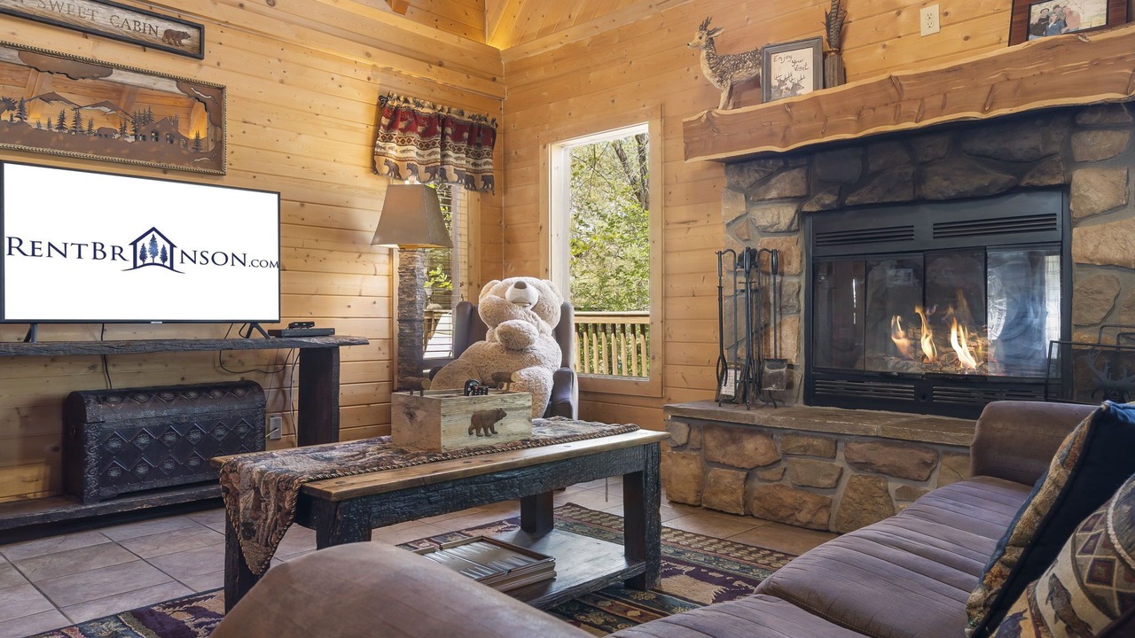 Photo of Livingroom in Branson Cedars