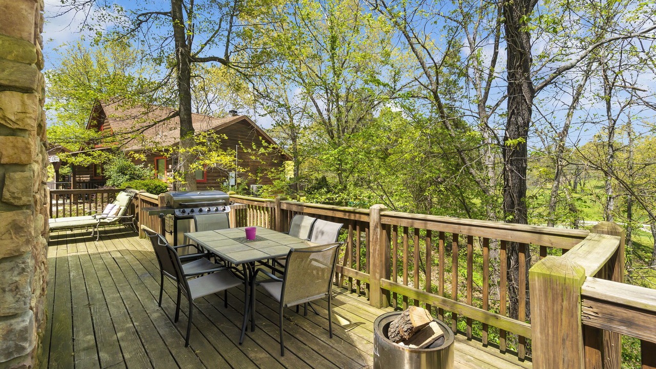 Photo of Outdoor in Branson Cedars