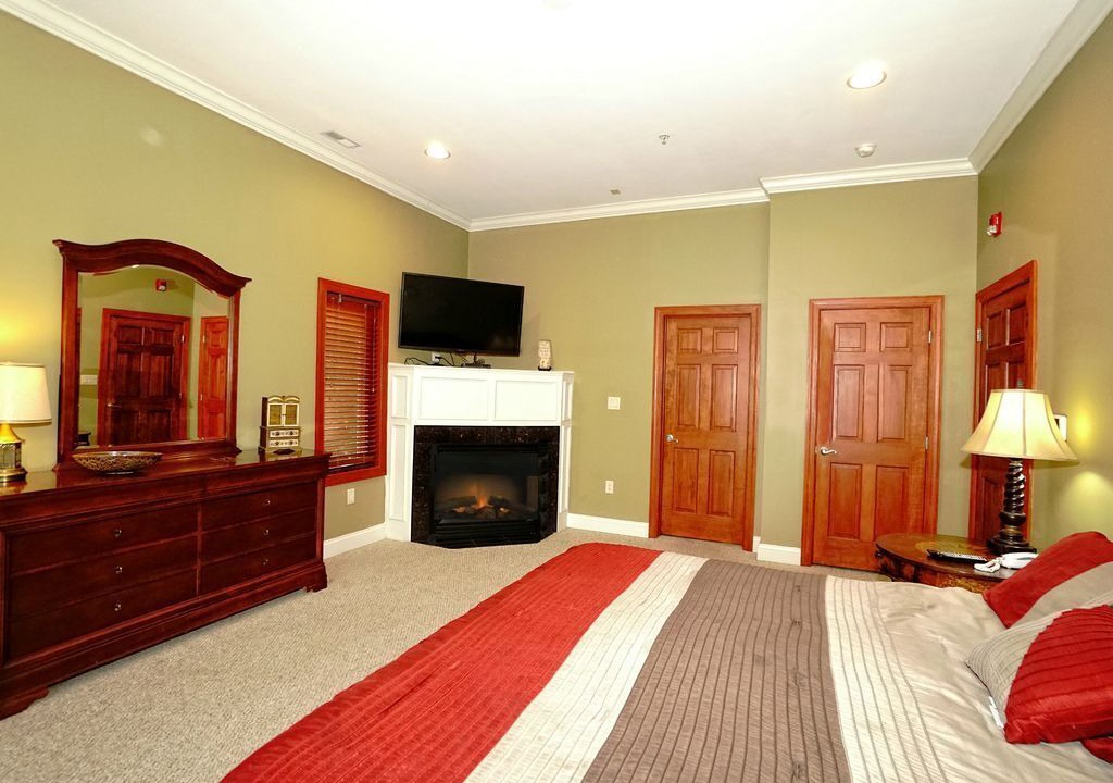 Photo of Bedroom in McHenry