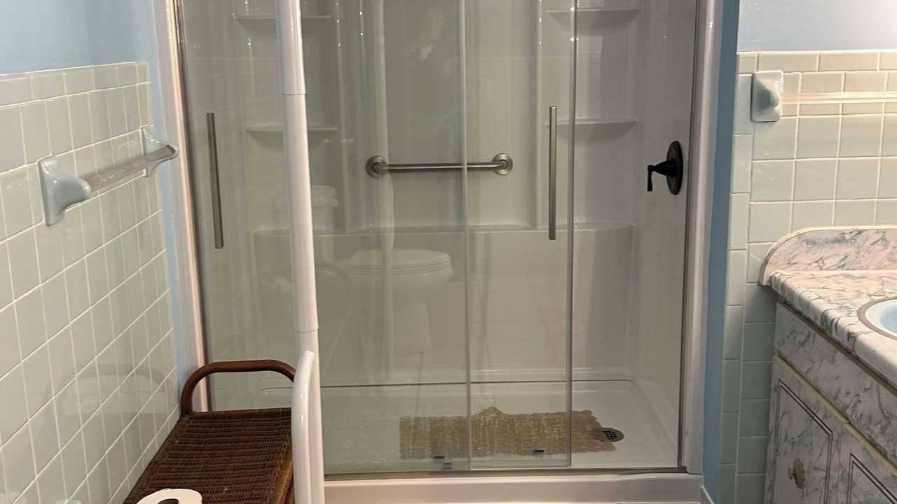 Photo of Bathroom in Jonesborough