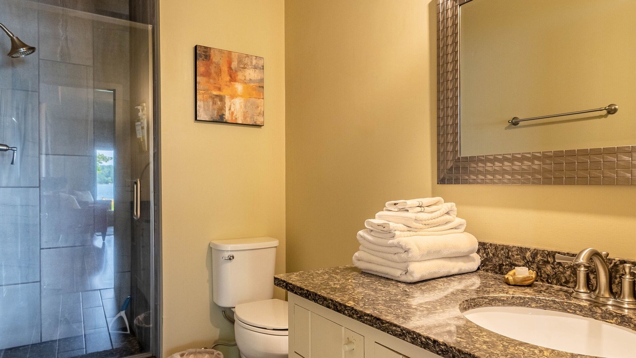 Photo of Bathroom in Nebo