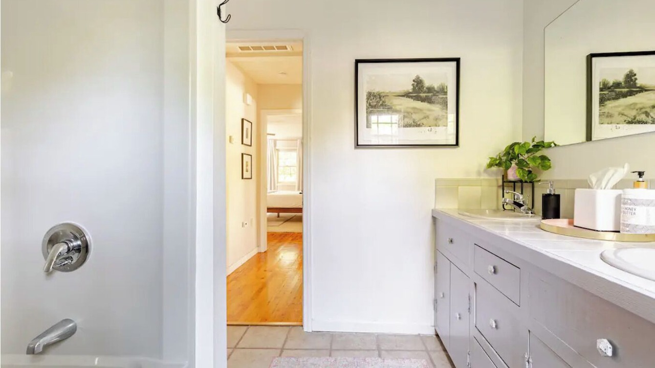 Photo of Bathroom in Blowing Rock