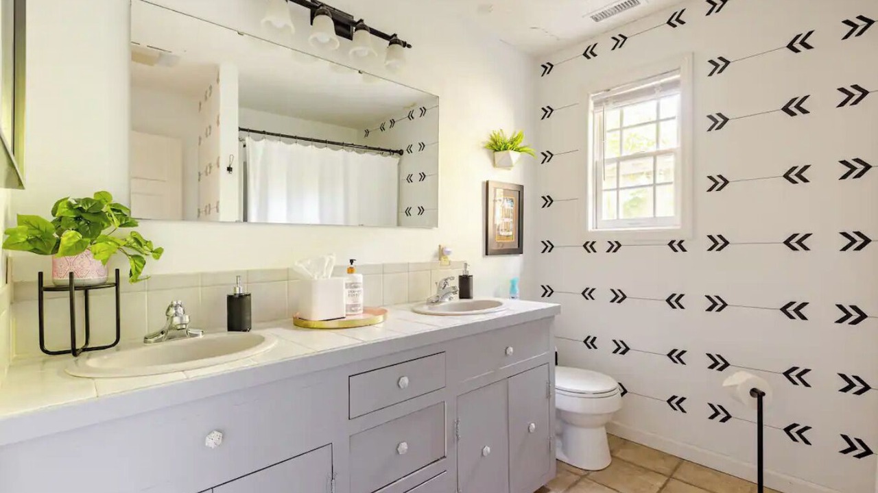 Photo of Bathroom in Blowing Rock