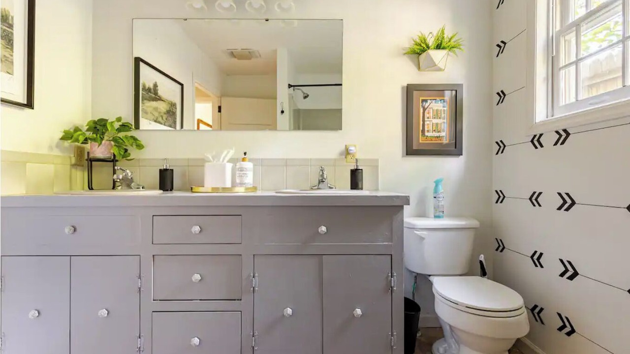 Photo of Bathroom in Blowing Rock