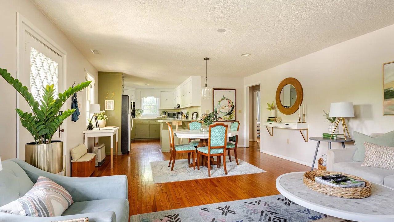 Photo of Livingroom in Blowing Rock