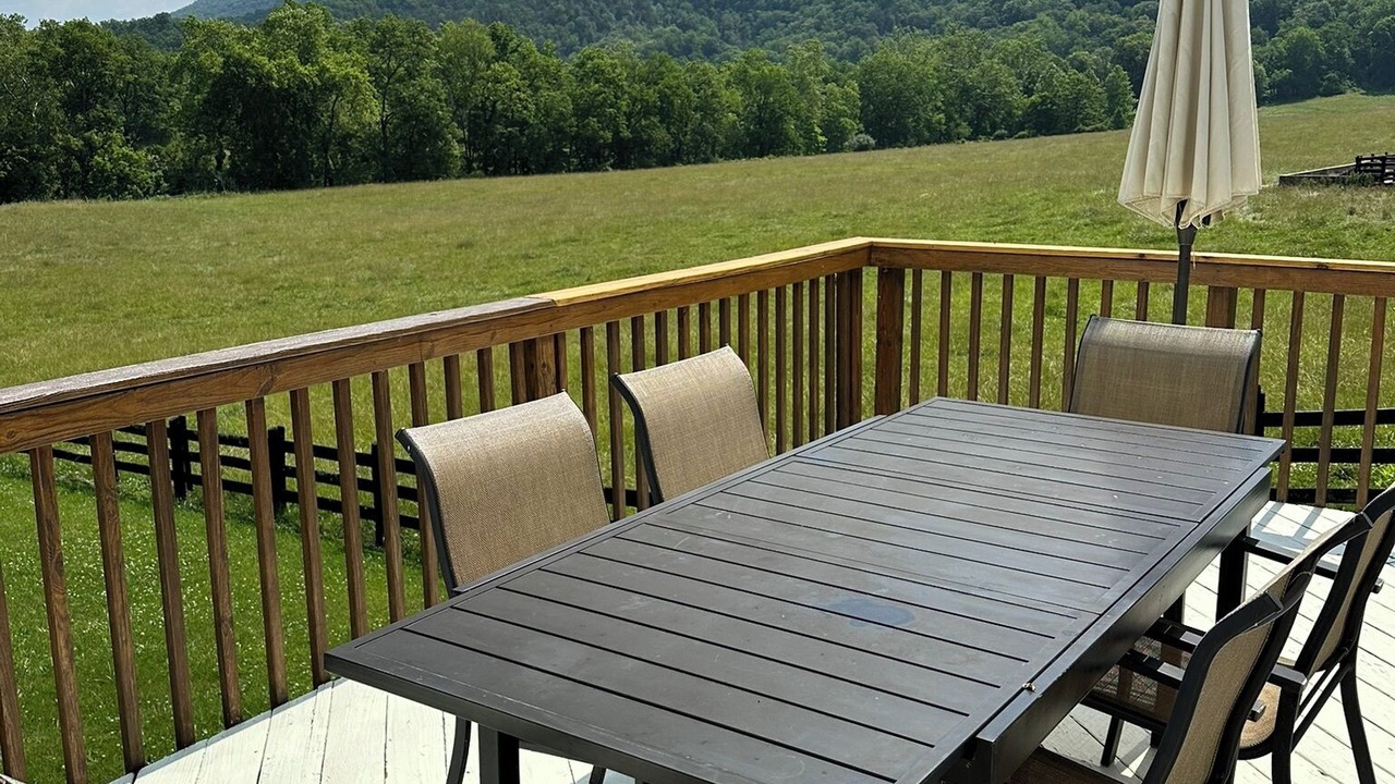Photo of Outdoor in Fishers Hill