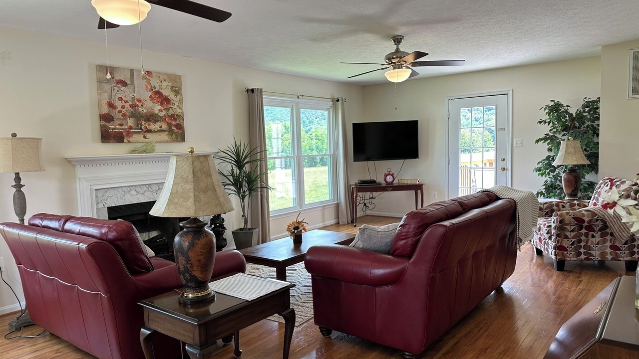 Photo of Bedroom in Fishers Hill