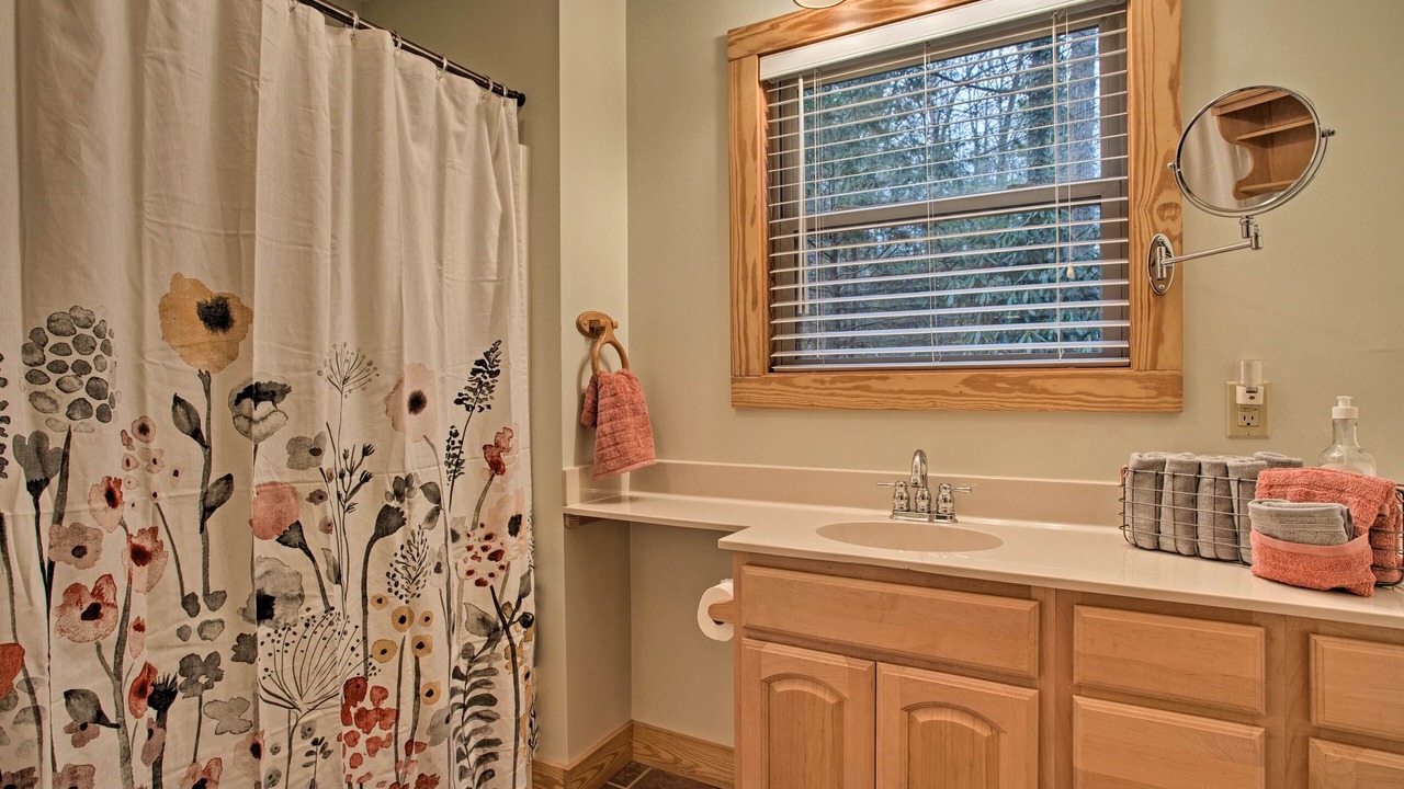 Photo of Bathroom in Zirconia