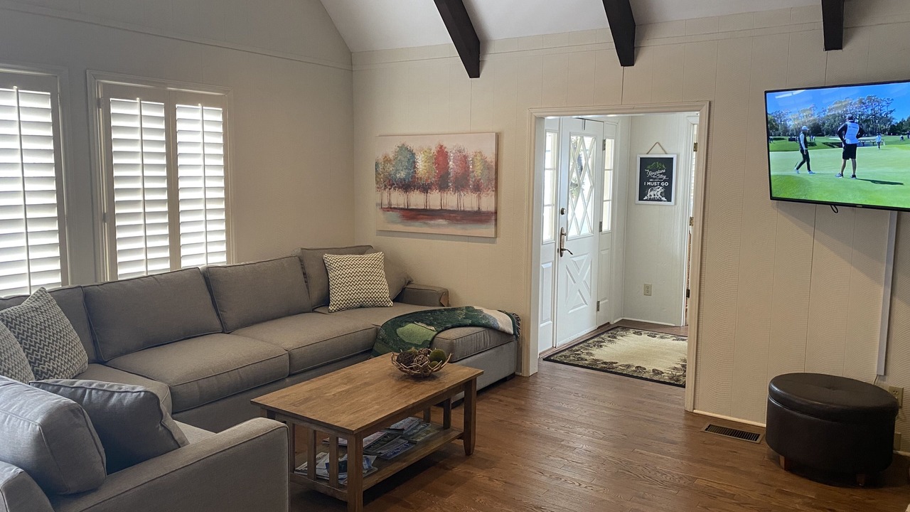 Photo of Livingroom in Boone